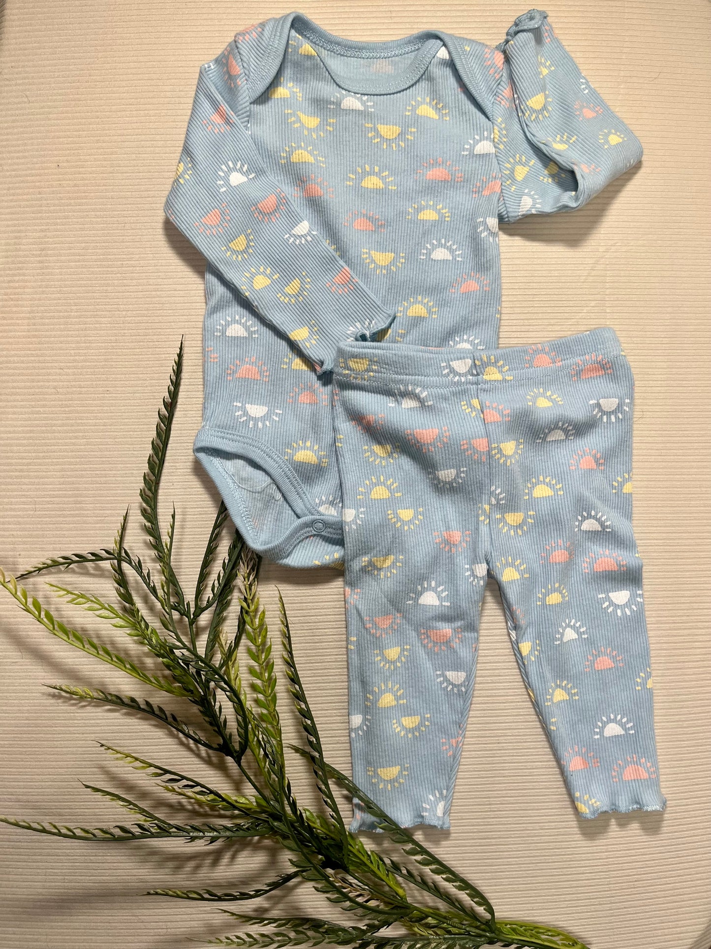 Sunburst 2 Pc Set