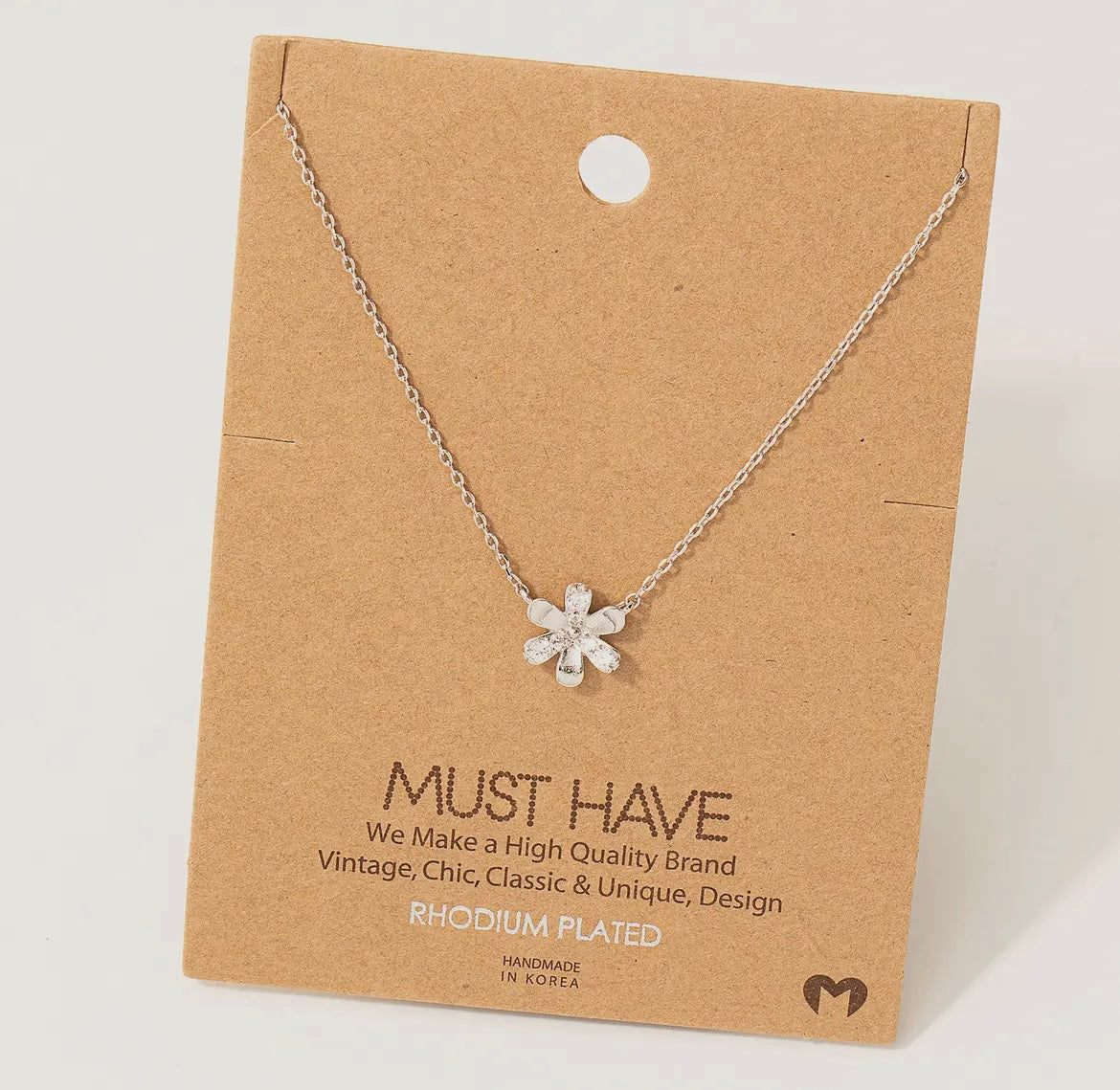 Dainty Daisy Necklace